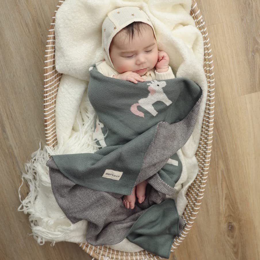 Bleu La La cotton-knit-softness highlights breathable cotton for delicate skin.