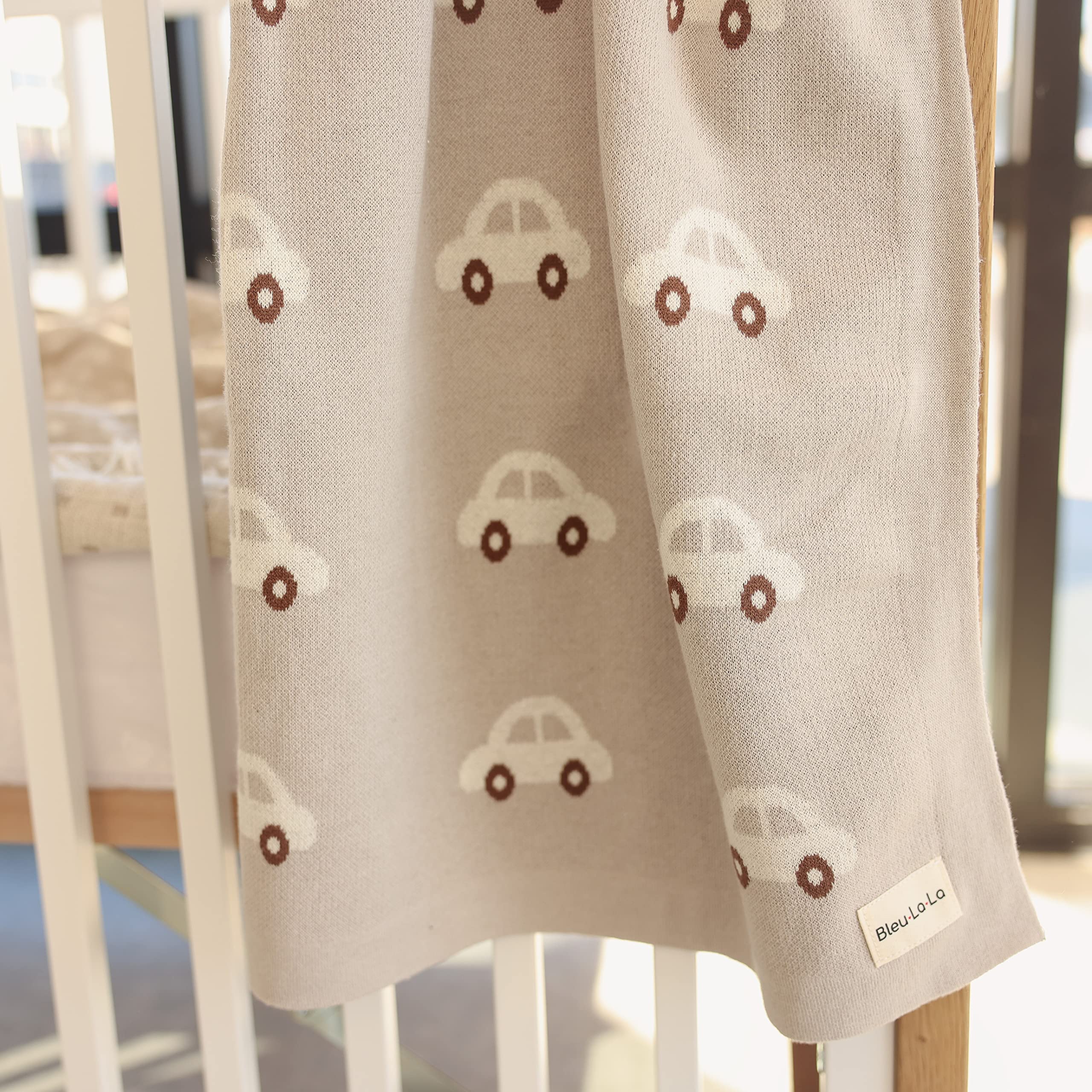 Bleu La La gift box ready blanket adds registry appeal
