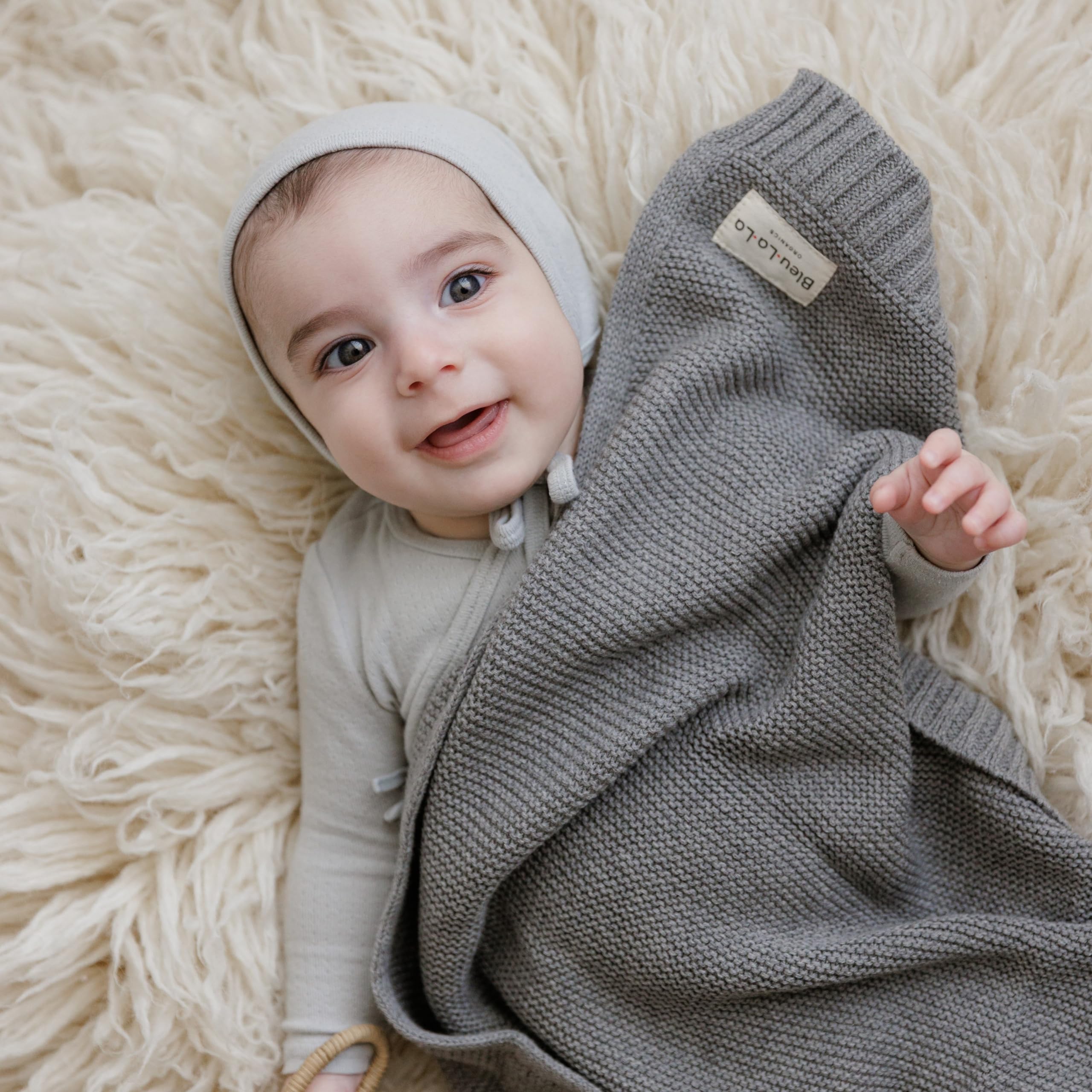 Bleu La La Heritage Knit unisex Milk Chocolate shade for both boys and girls.