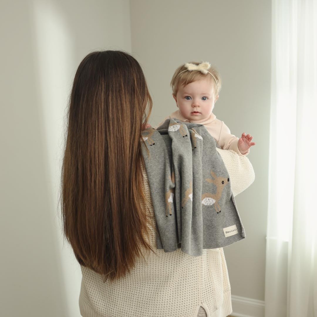 Bleu La La swaddle on a bedside setting highlighting portability