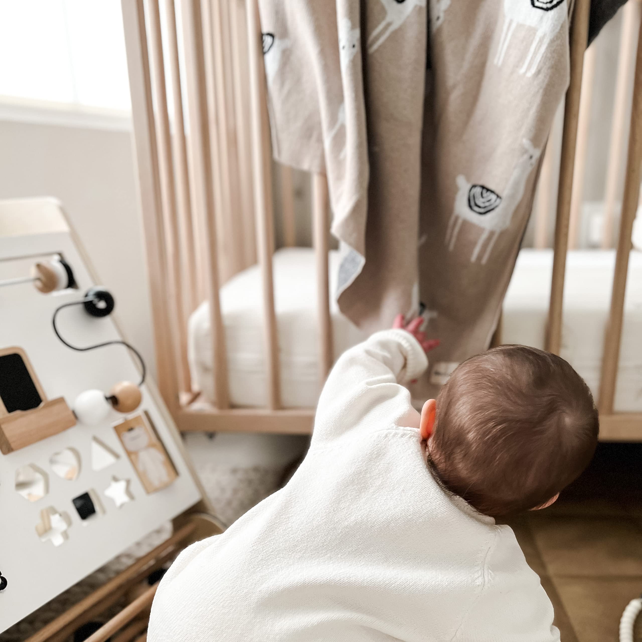 Bleu La La machine-washable blanket stays soft wash after wash.