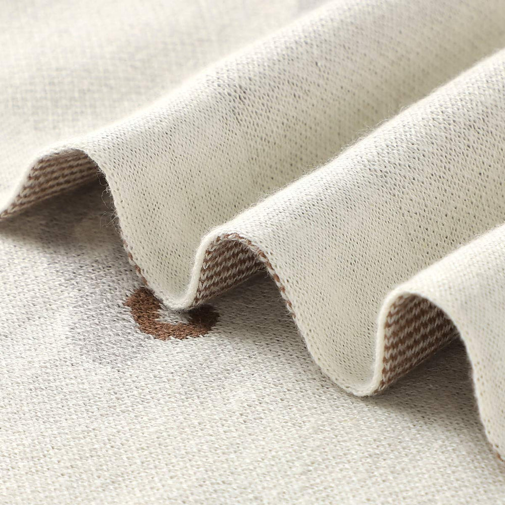 Bleu La La newborn-friendly cotton fabric feels soft on delicate skin
