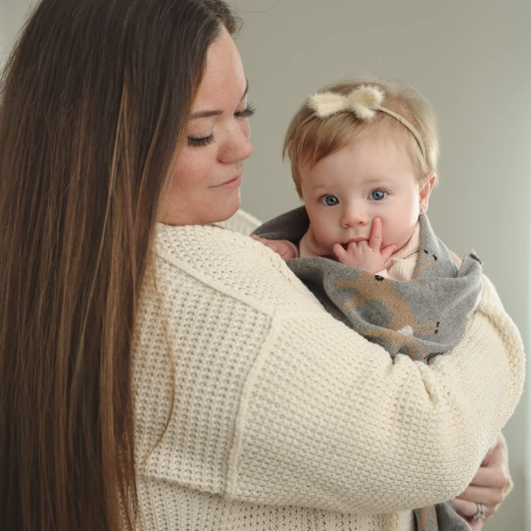 Bleu La La registry gift-ready blanket with timeless deer design.