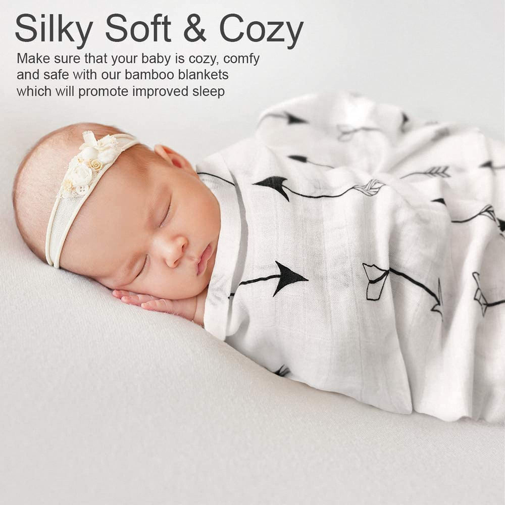 Blinking Stars baby bib helps keep outfits clean during feedings
