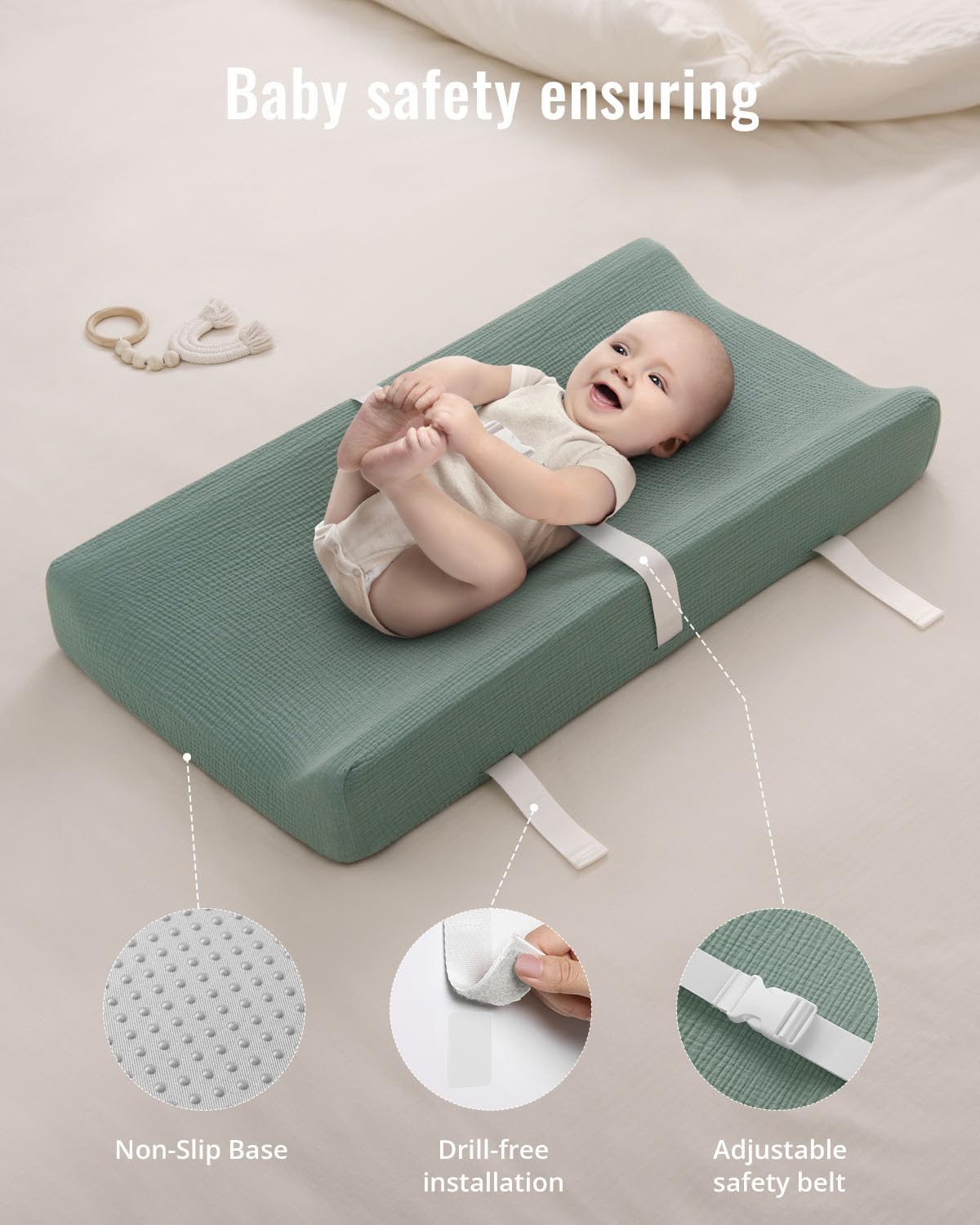 Blissful Diary adhesive straps and non-slip bottom prevent movement