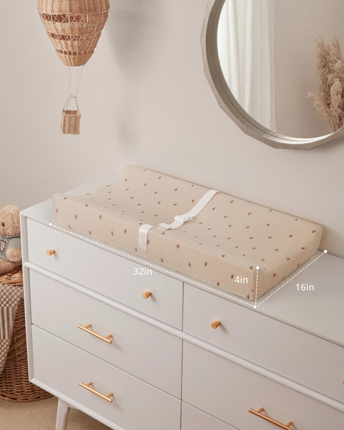 Blissful Diary changing pad adhesive straps with non-skid bottom for stable use