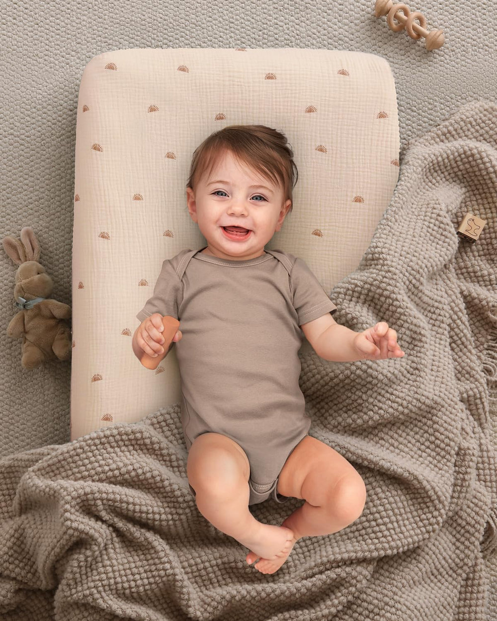 Blissful Diary changing pad compatibility fits most contoured pads and bassinets