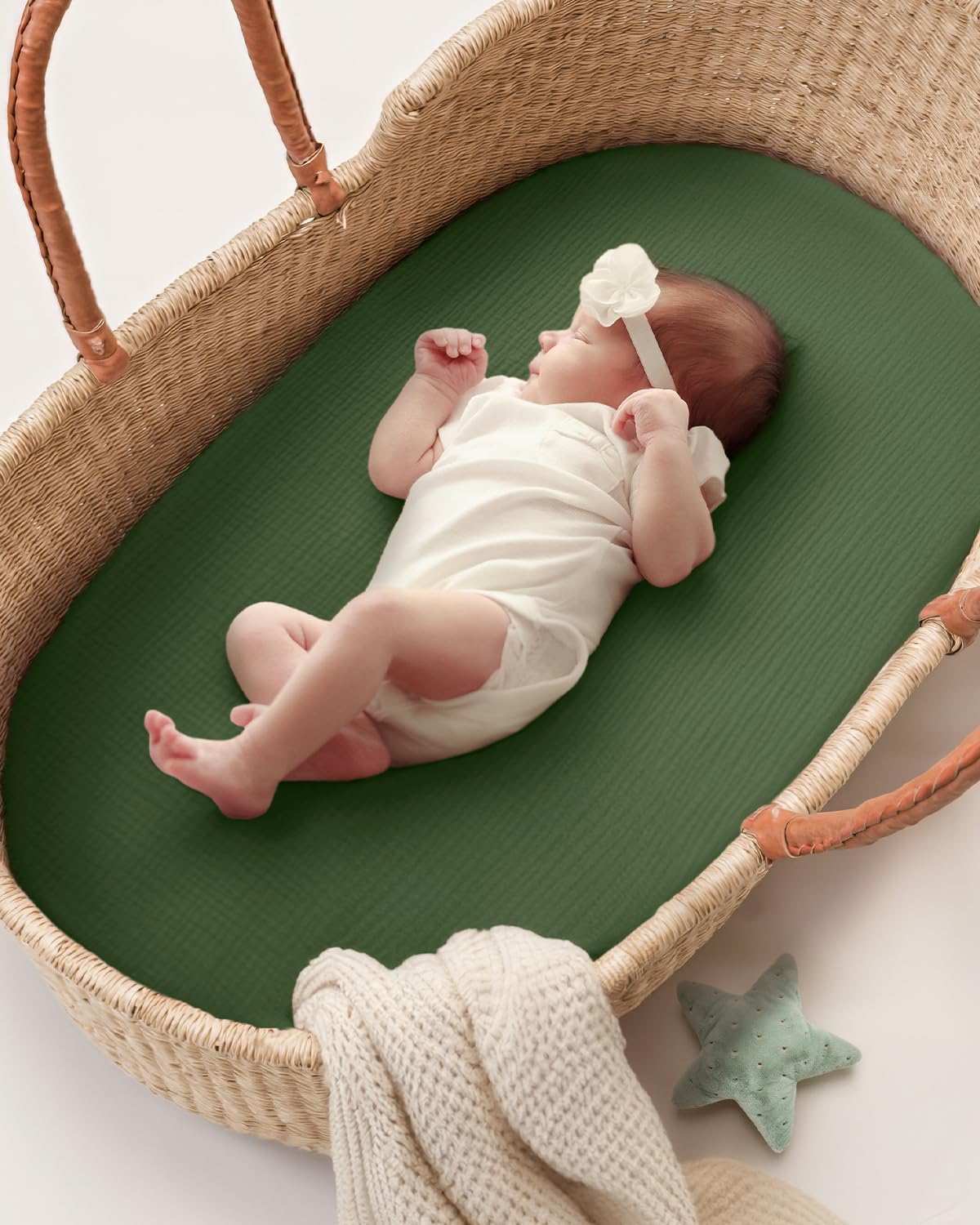 Blissful Diary elastic-band secure fit ensures sheets stay in place.