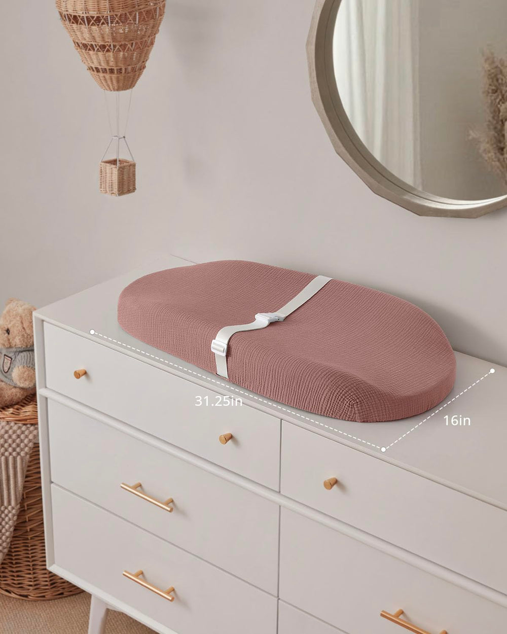 Blissful Diary quick-release safety belt for stable diaper changes