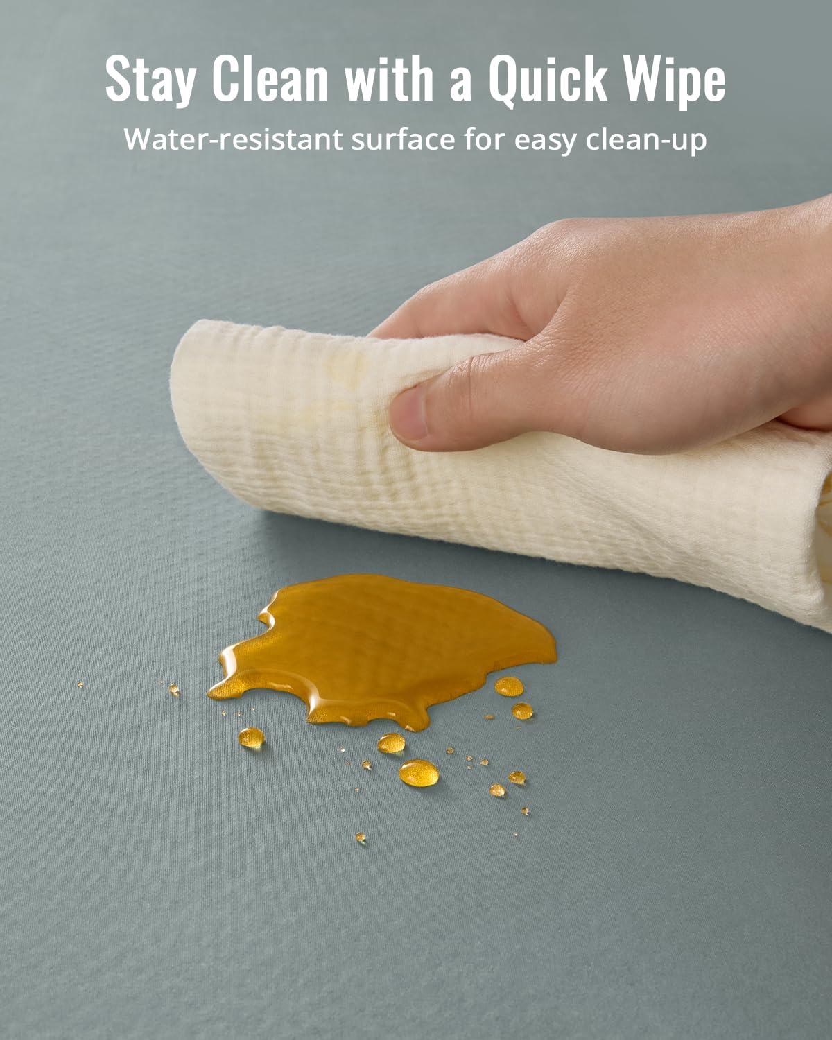 Blissful Diary foldable travel splat mat is lightweight and portable
