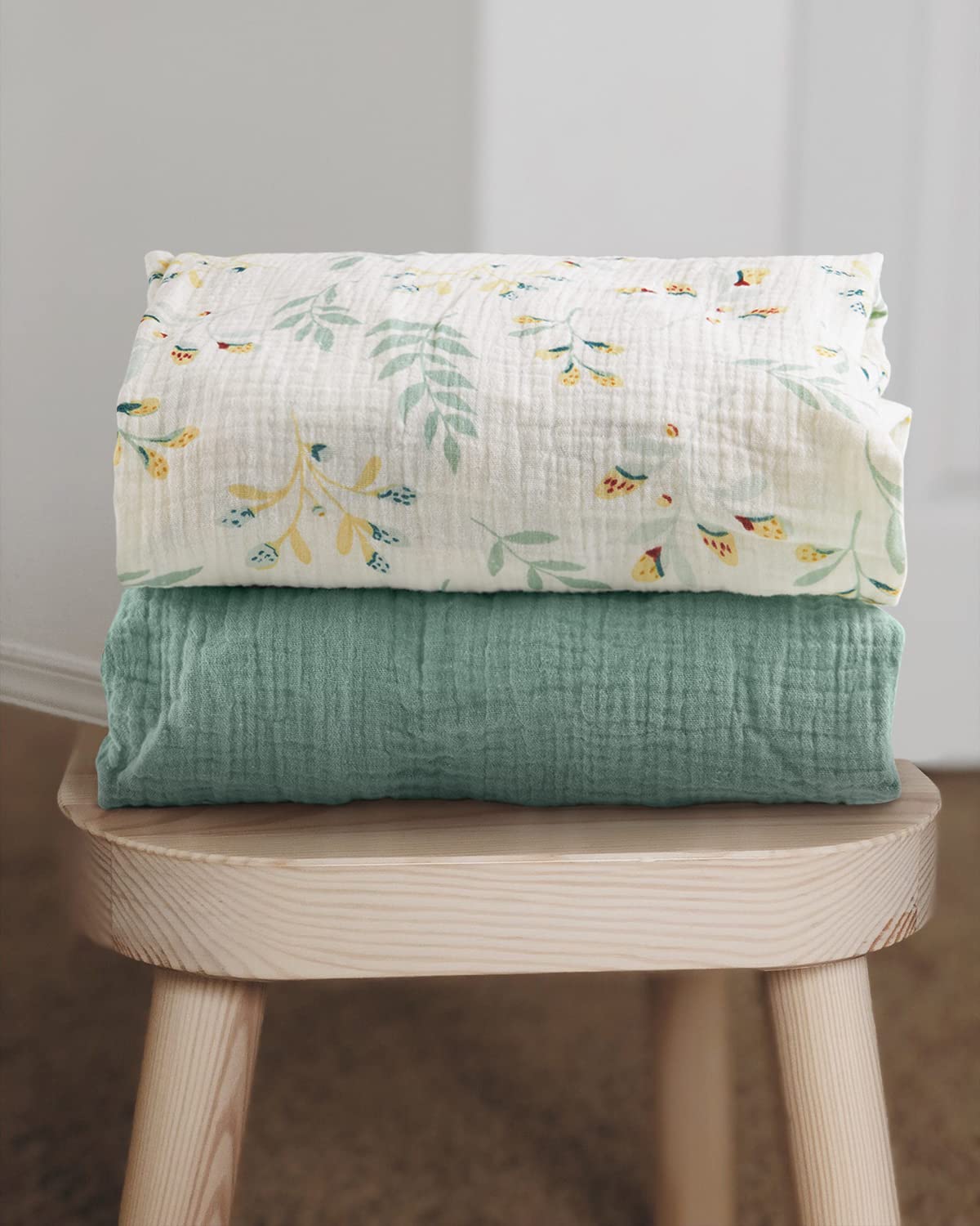 Elastic-band fitted Blissful Diary mini crib sheet securely stays on 38x24 mattress