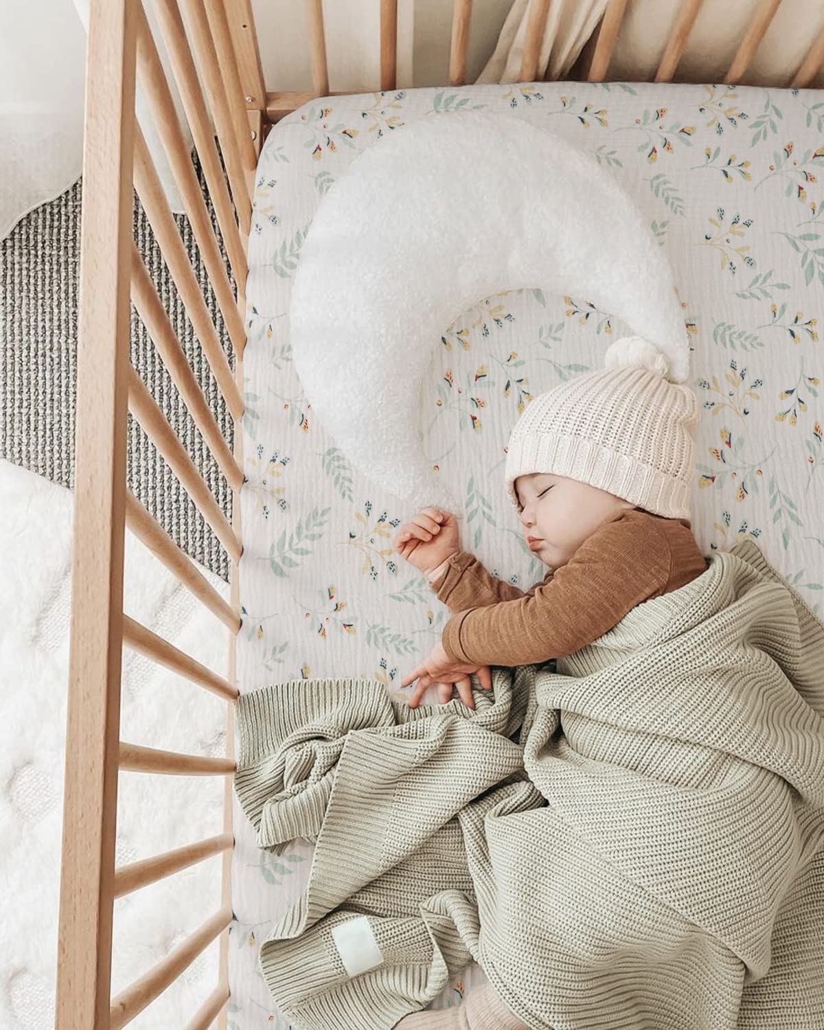 Durable, easy-care Blissful Diary muslin sheets endure washing without fading