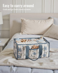 Blissful Diary outer pocket keeps pacifiers and small essentials within reach.