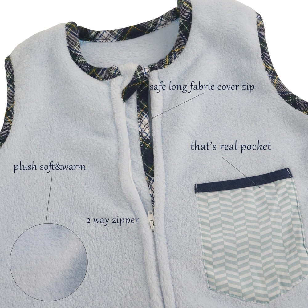 BLOOMSTAR Walker Sleep Sack with leg sleeves supports easy movement.