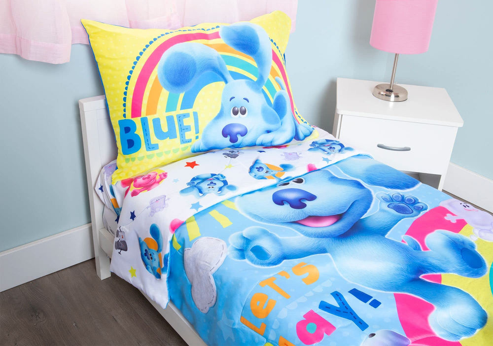 Blue's Clues flat sheet features a vibrant scene for imagination at bedtime.