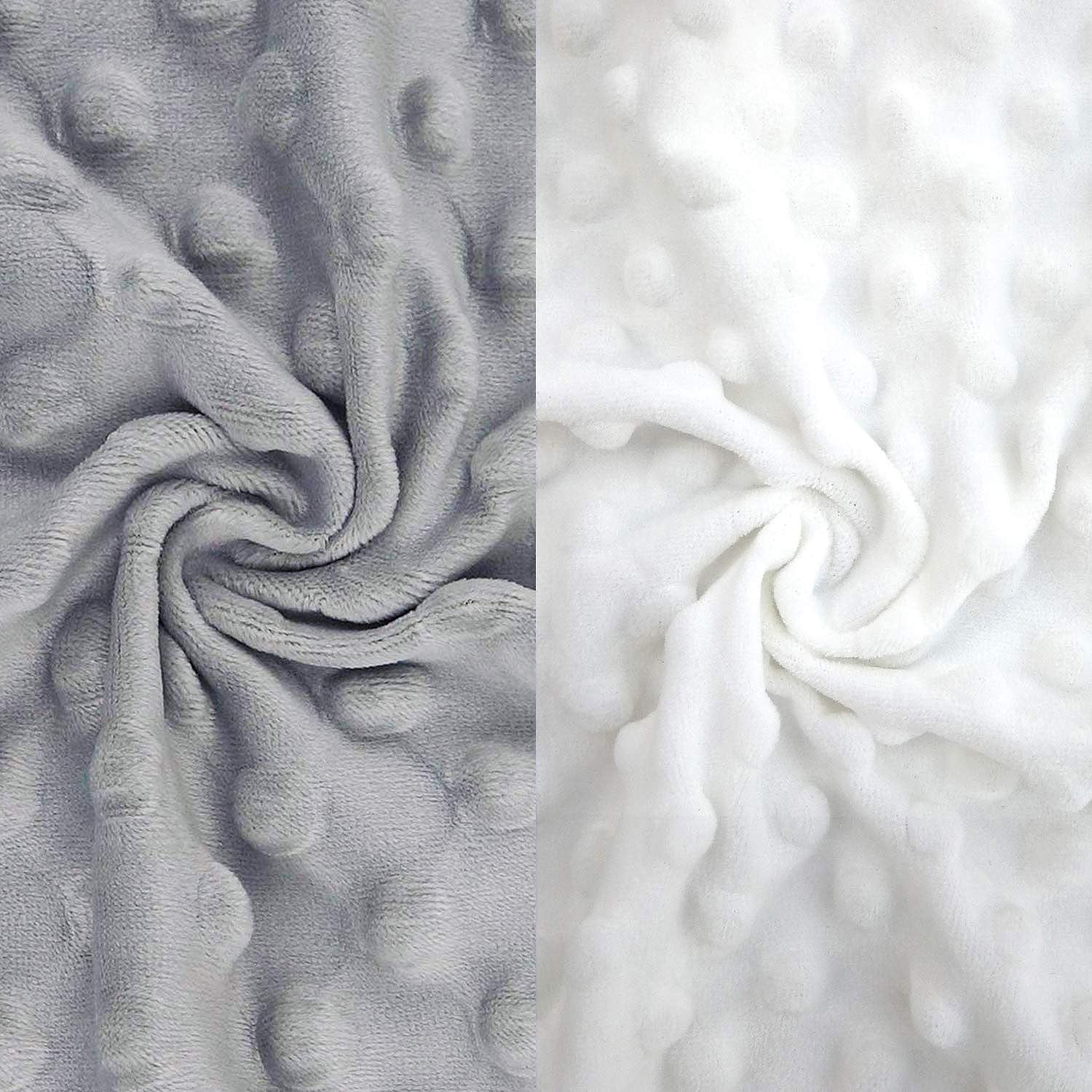 BlueSnail bassinet sheet fits standard pads securely for snug setup
