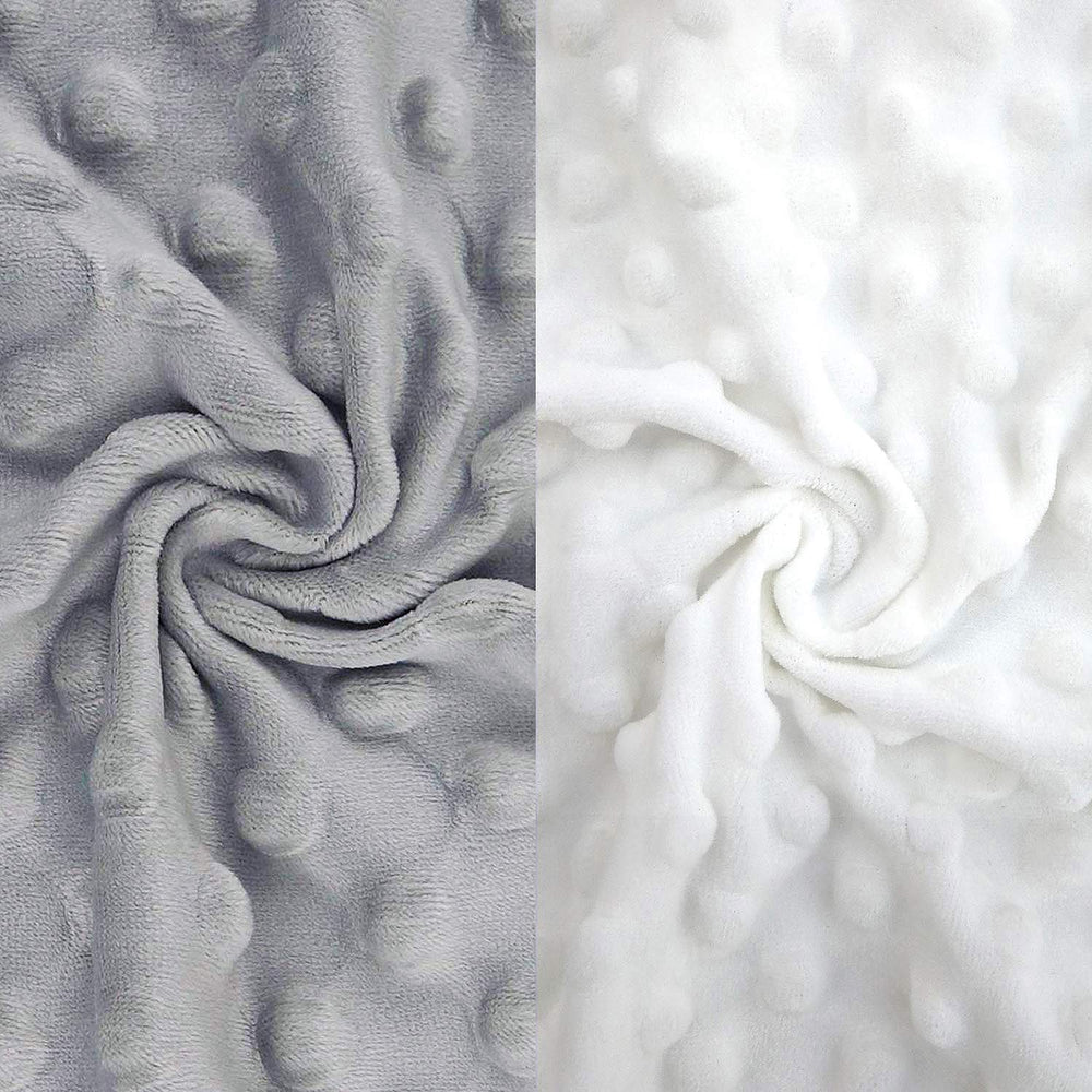 BlueSnail bassinet sheet fits standard pads securely for snug setup