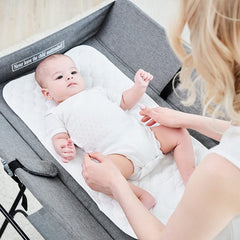 BlueSnail Quilted Changing Pad Liner Snow White is reusable and easy to machine wash.