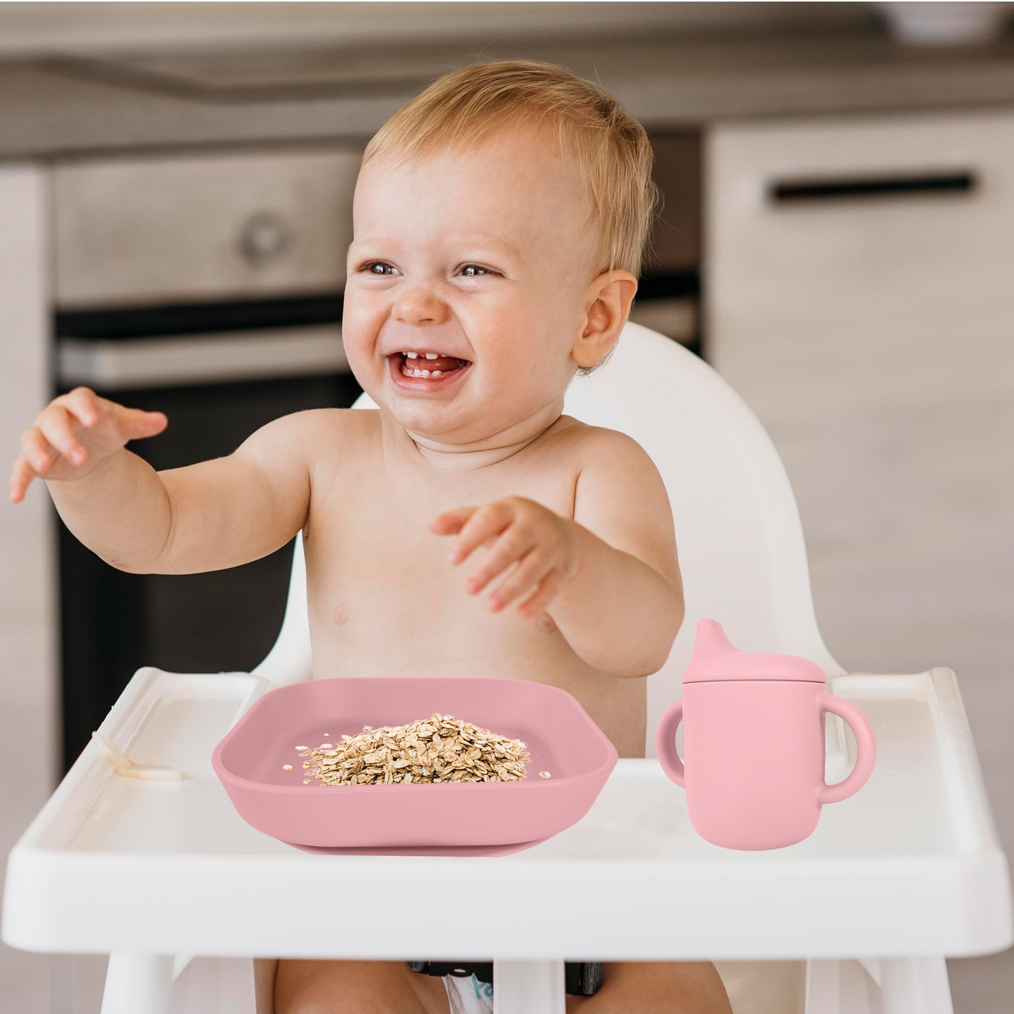 Bluet B BPA-free premium silicone is safe for family meals.