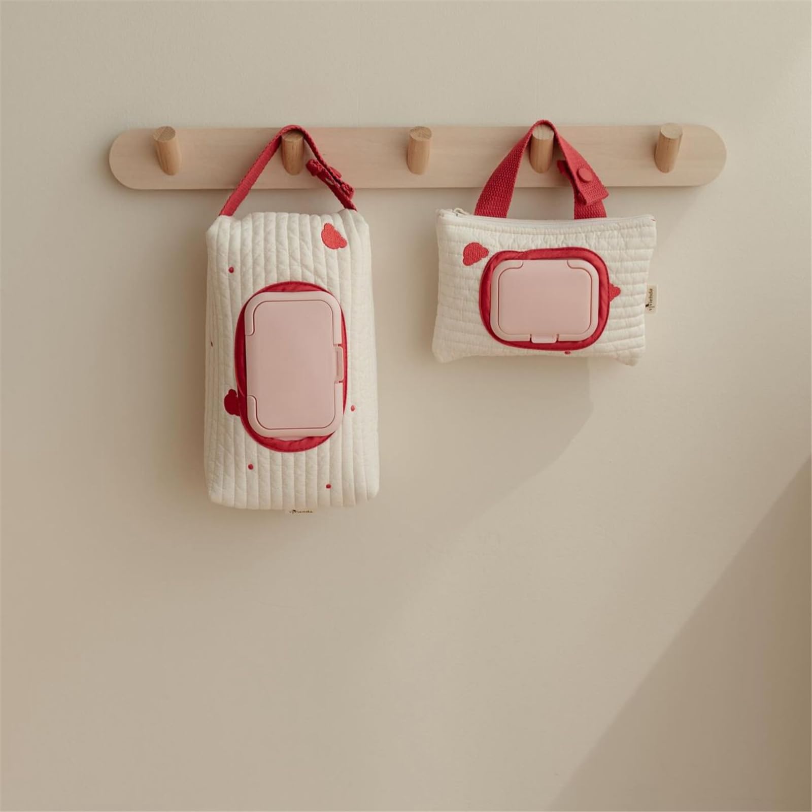 BLULILY cotton wipe bag material offers durable, washable storage.