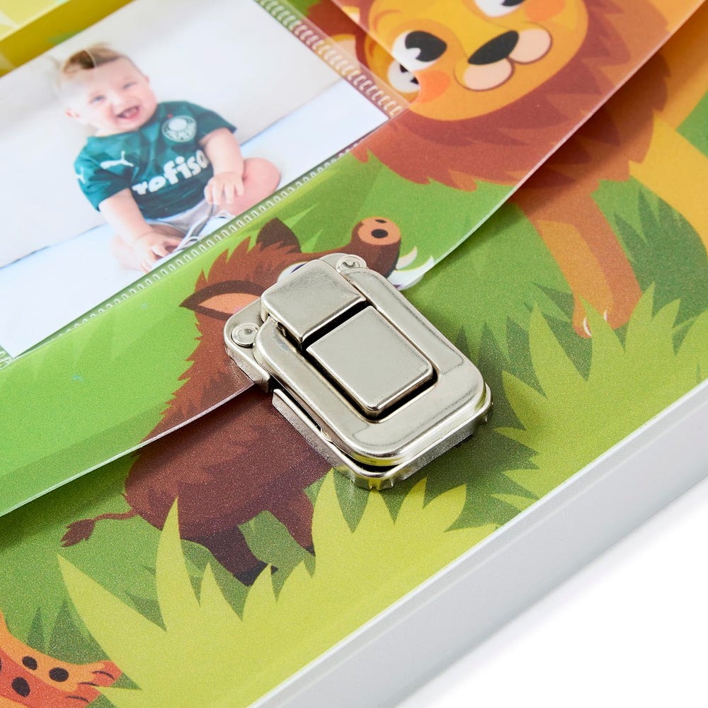 BLUSHY BABY photo slot supports quick ID with a 4x3 inch picture.