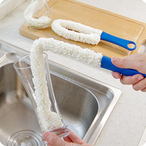 BNYD wide-mouth decanter cleaner with foam head reaches wine glasses and vases