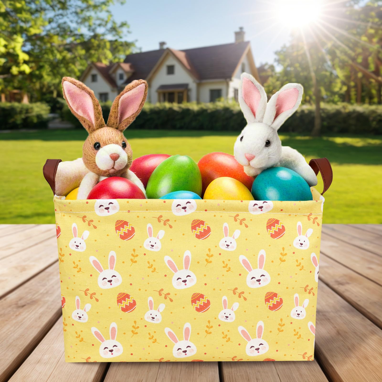 BOAMAU large capacity shown inside for eggs, toys and treats