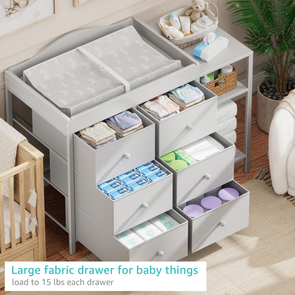 BOLUO dresser with six drawers keeps clothes and essentials organized.