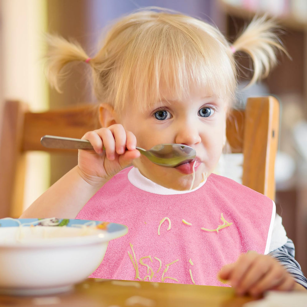 Bonuci bib size 39x35 cm, wide coverage during meals.