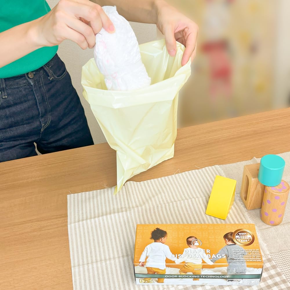 BOS disposable bags medium close-up of durable material for everyday waste handling