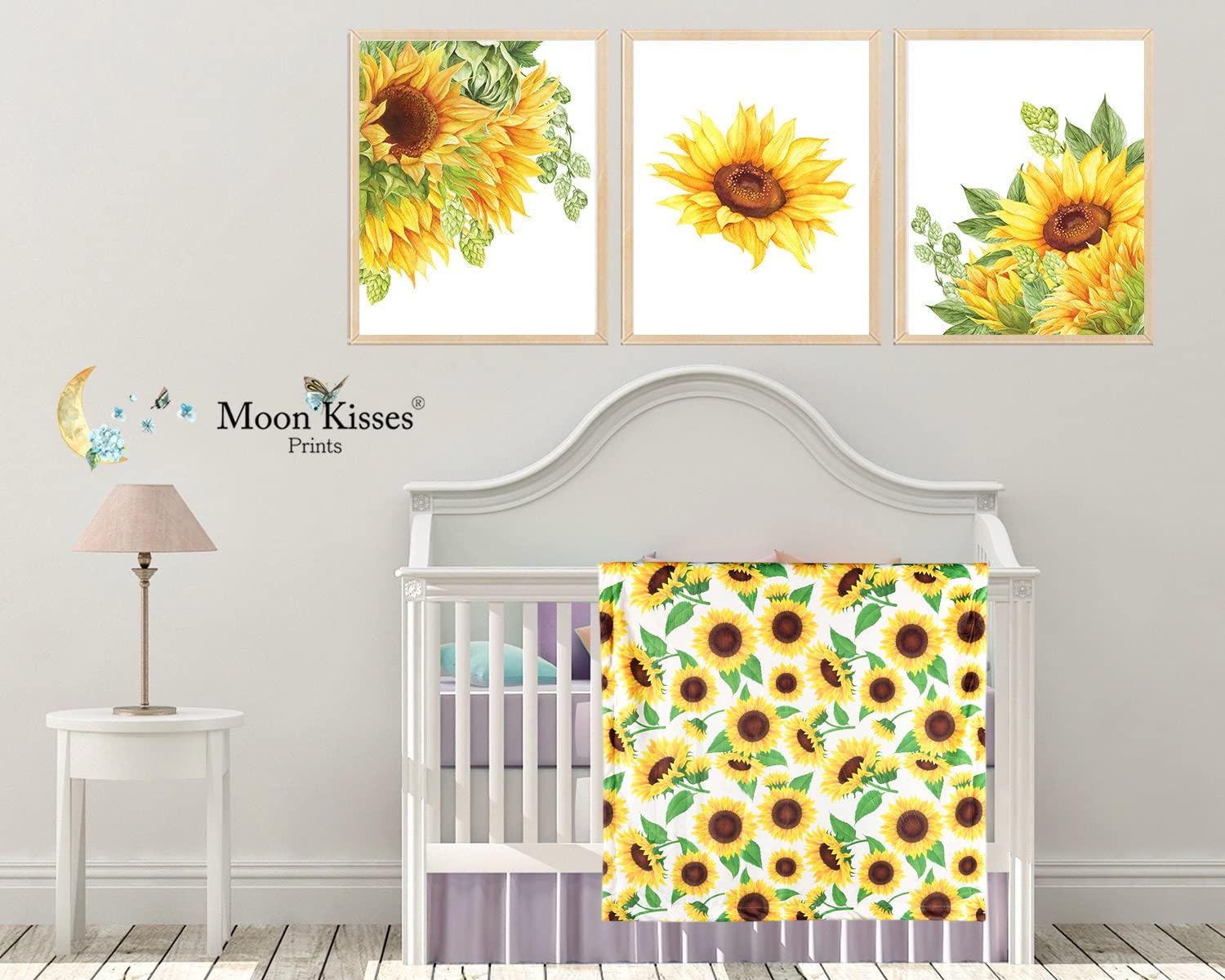 Boyoung gender-neutral design suits a boy or girl nursery