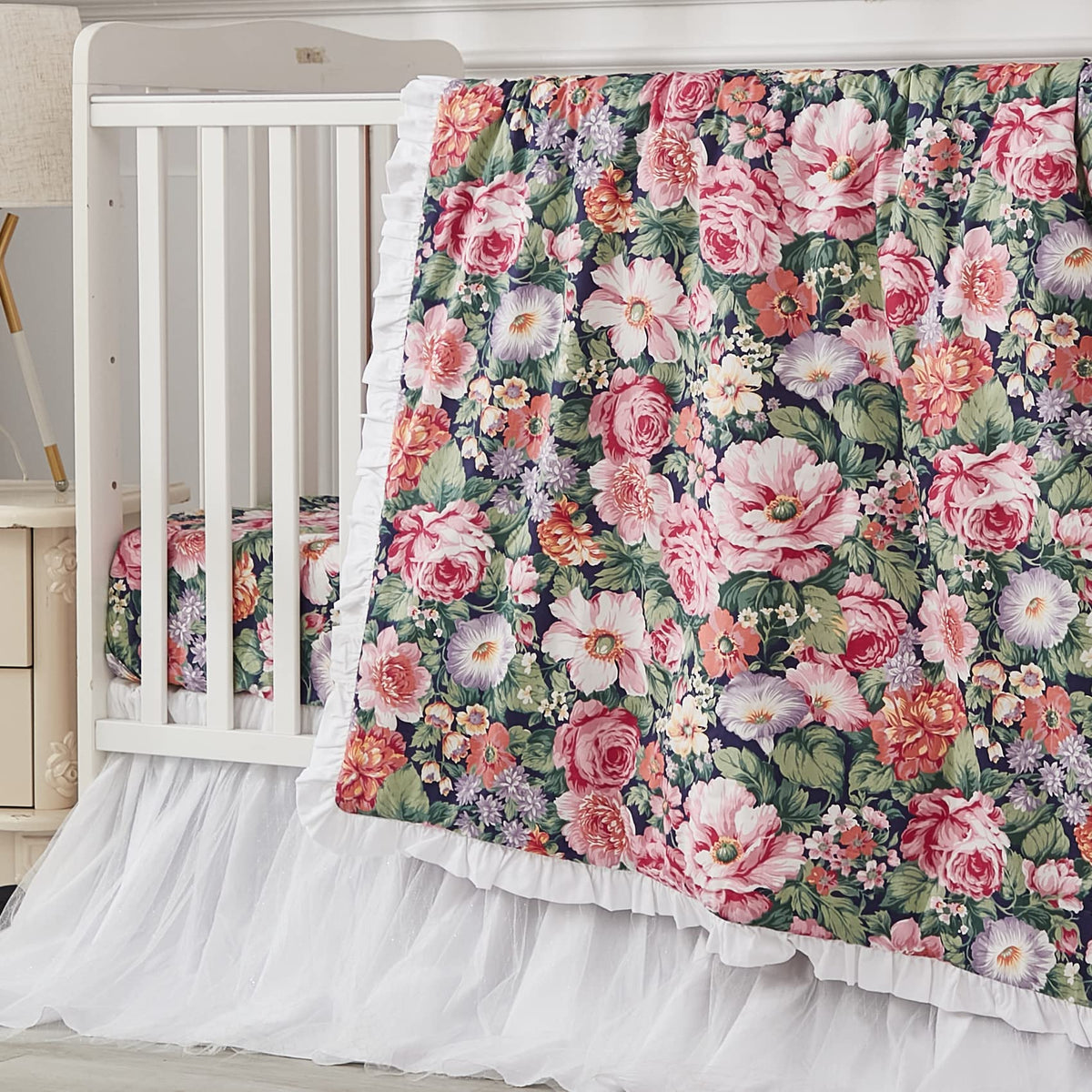 Brandream Rose Garden crib bedding in 100% cotton offers breathable baby comfort