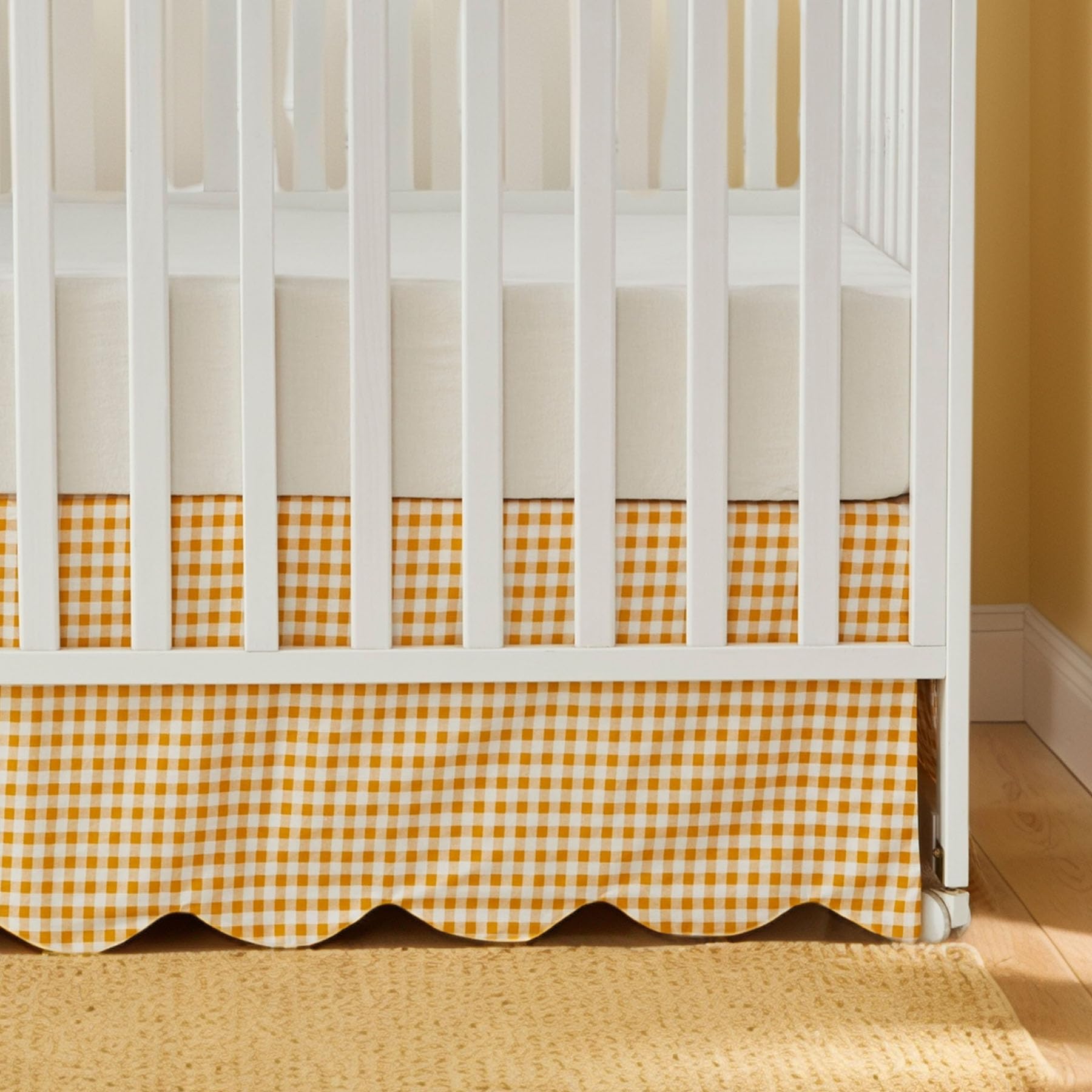 Brandream premium cotton crib skirt offers easy care and durable baby-ready wear.