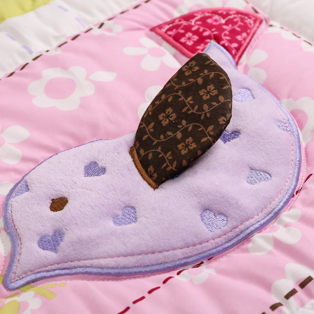 Brandream elastic-edge crib sheet ensures a snug fit on the mattress