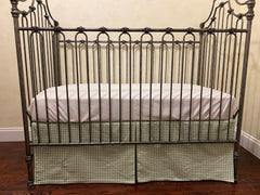 Brandream 4-sided pleated crib skirt delivers a clean, tailored look for standard cribs.