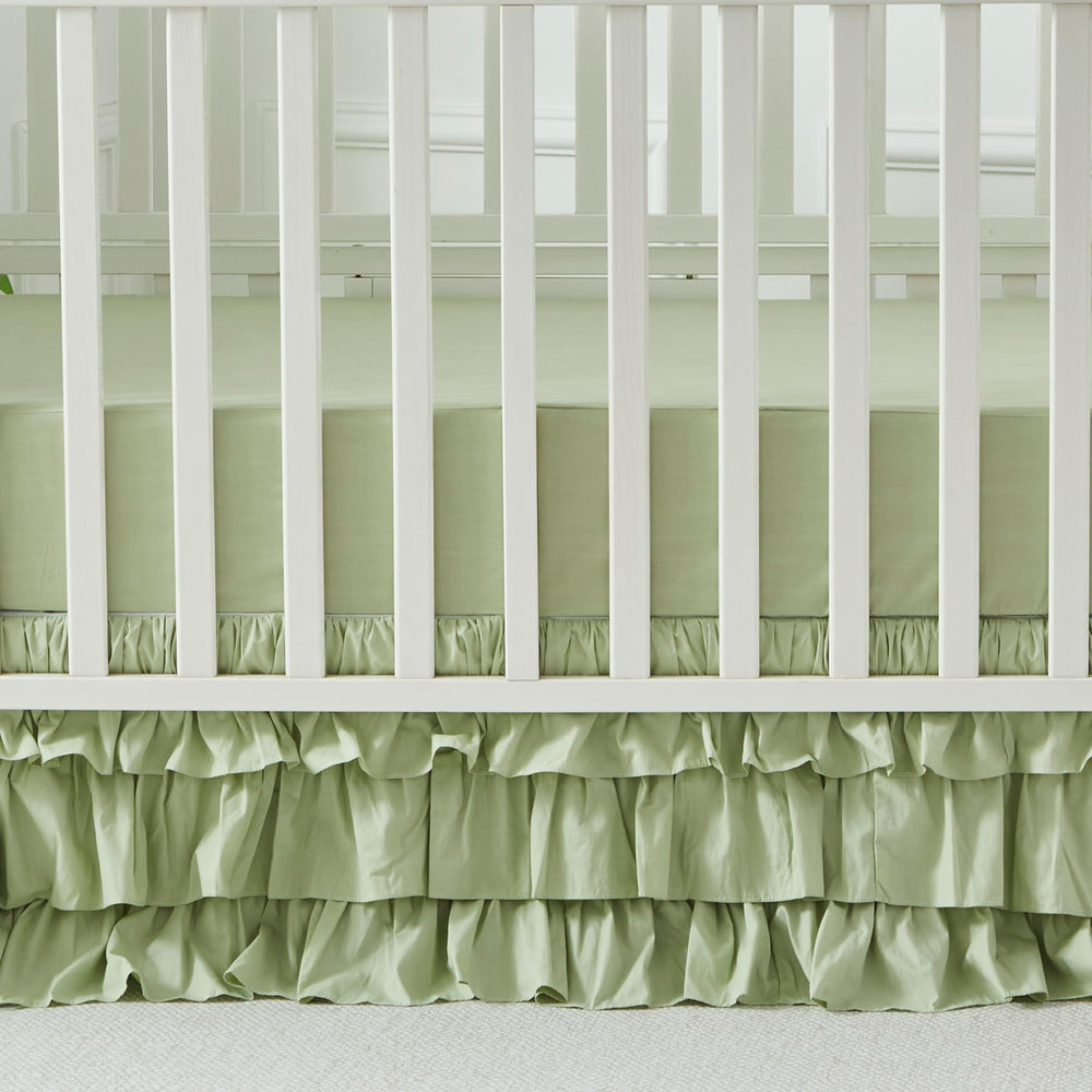 Brandream Crib Skirt machine-washable durability supports busy parenting routines.