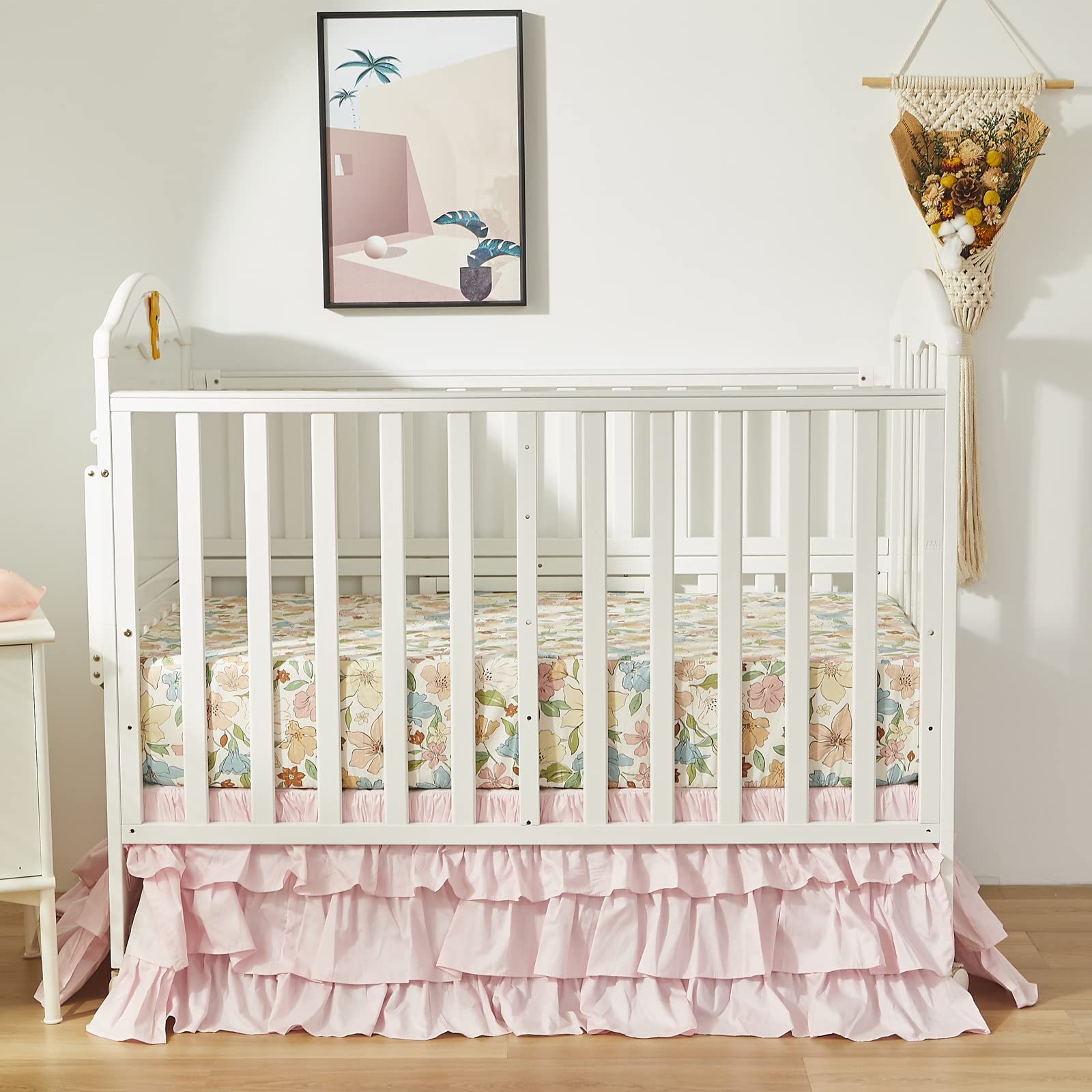 Brandream nursery cotton texture closeup highlights soft, breathable fabric.