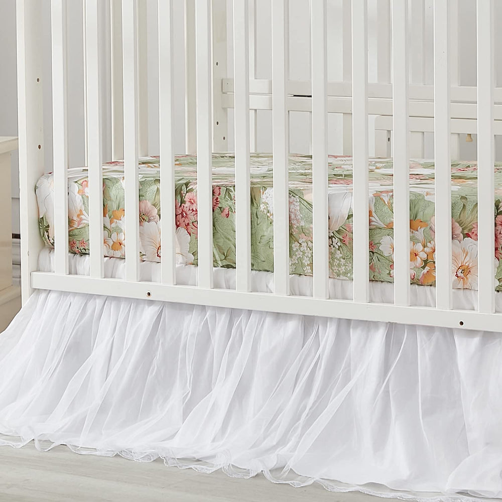 Brandream organic cotton fabric close-up—breathable texture ideal for delicate baby skin.