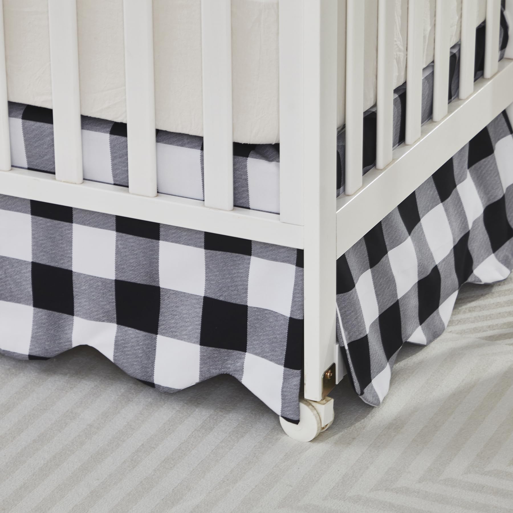 Brandream scallop edge crib skirt in white-gingham adds bright, clean styling and soft drape.