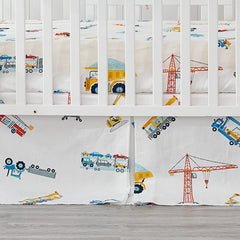 Brandream soft cotton crib sheet texture ensures breathable comfort for baby sleep.
