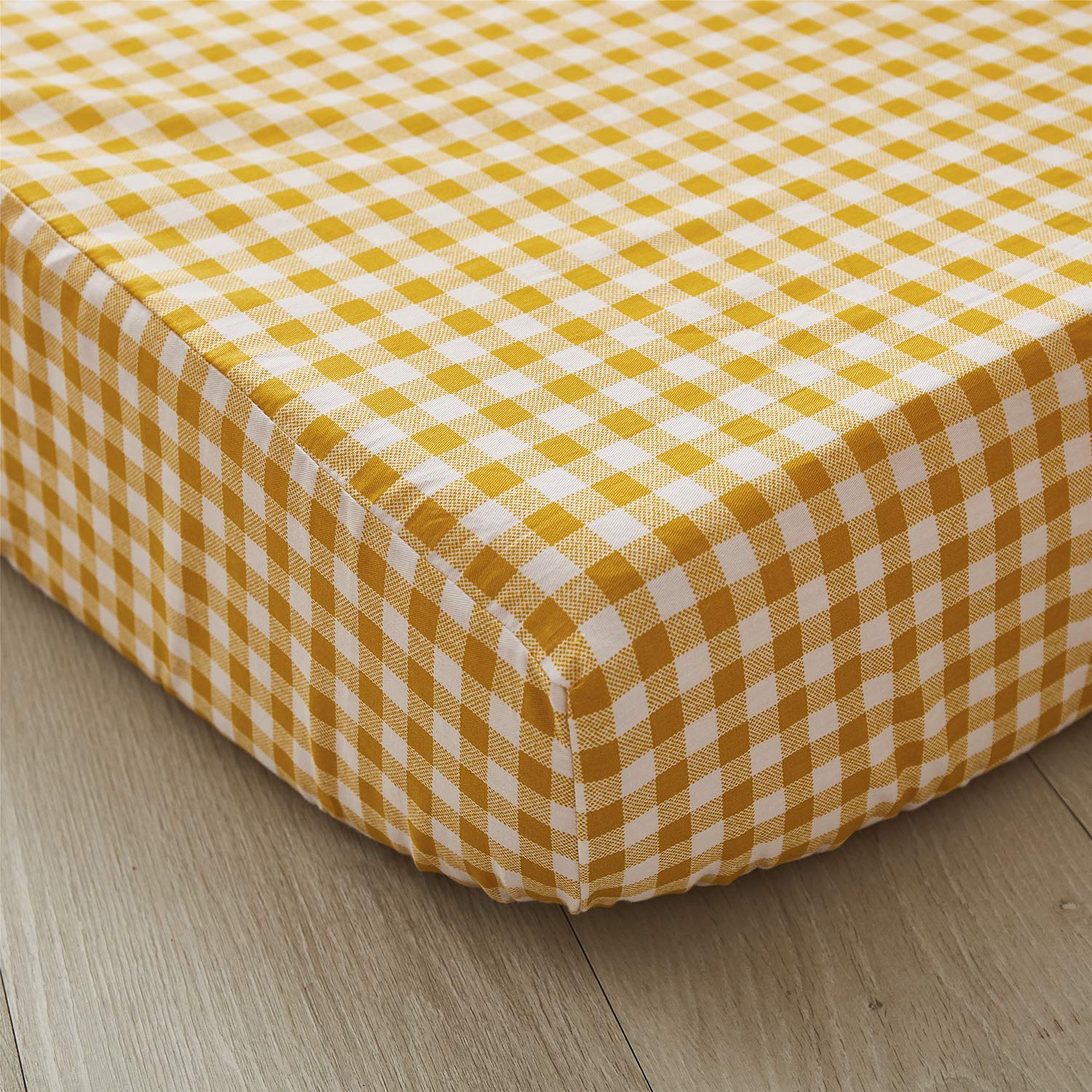 Brandream yellow plaid fitted crib sheet for newborns, breathable 100% cotton.