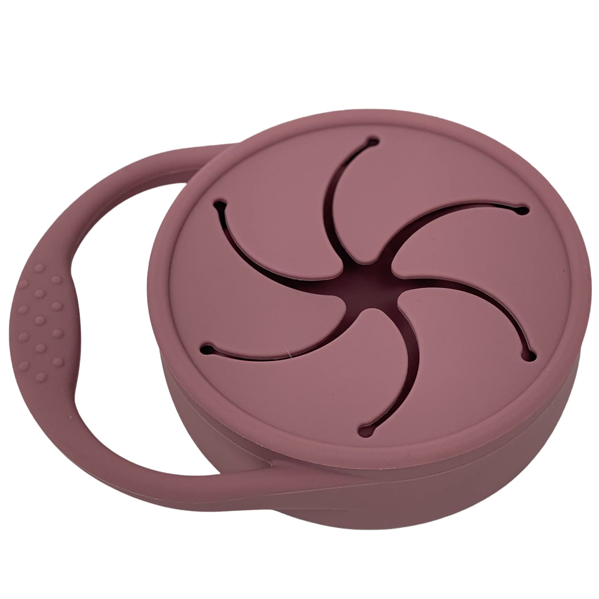 BraveJustice KidsCo Snack Attack Cup dust-proof lid keeps snacks clean while traveling.