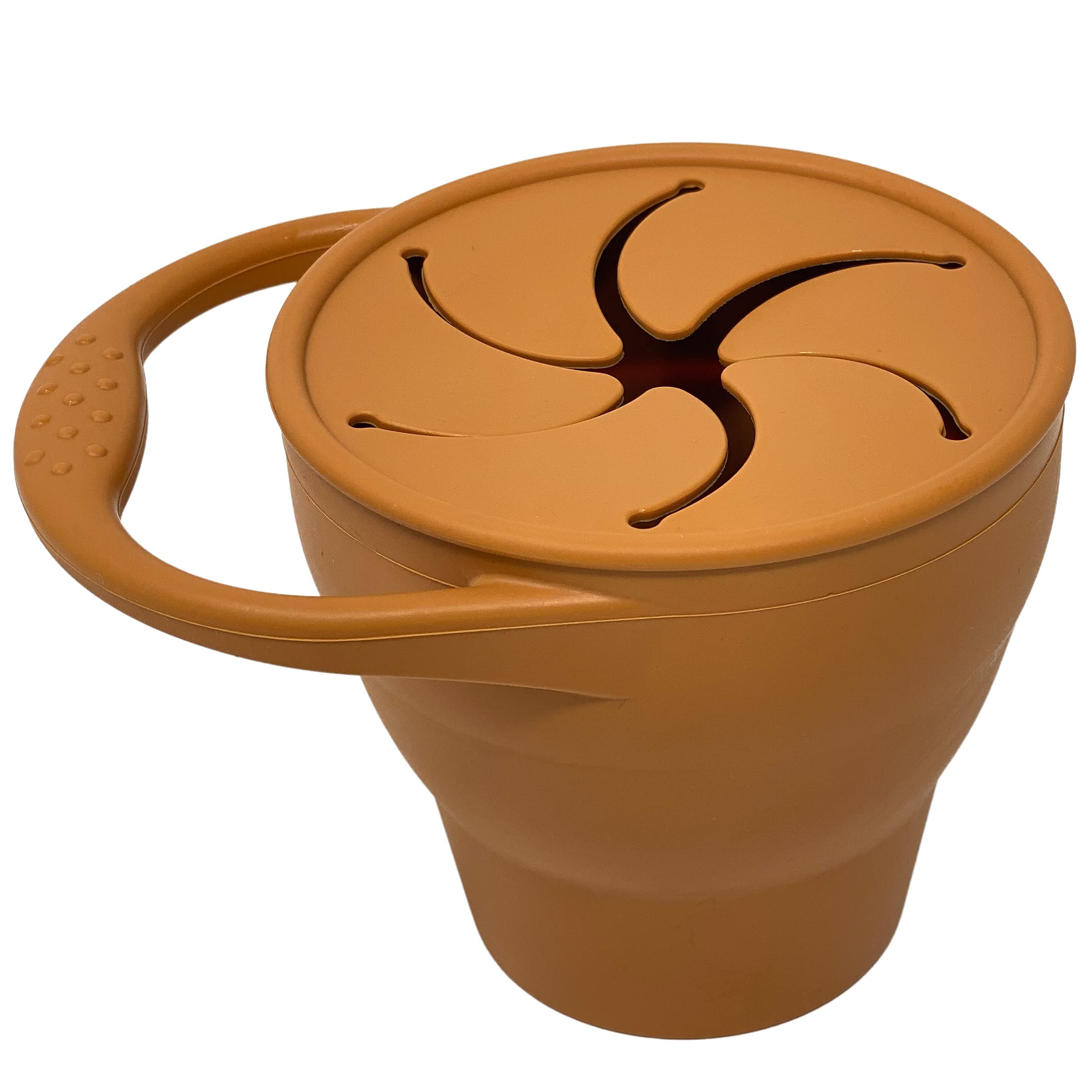 BraveJustice Snack Attack Snack Cup dust-proof lid blocks dirt and debris from snacks.