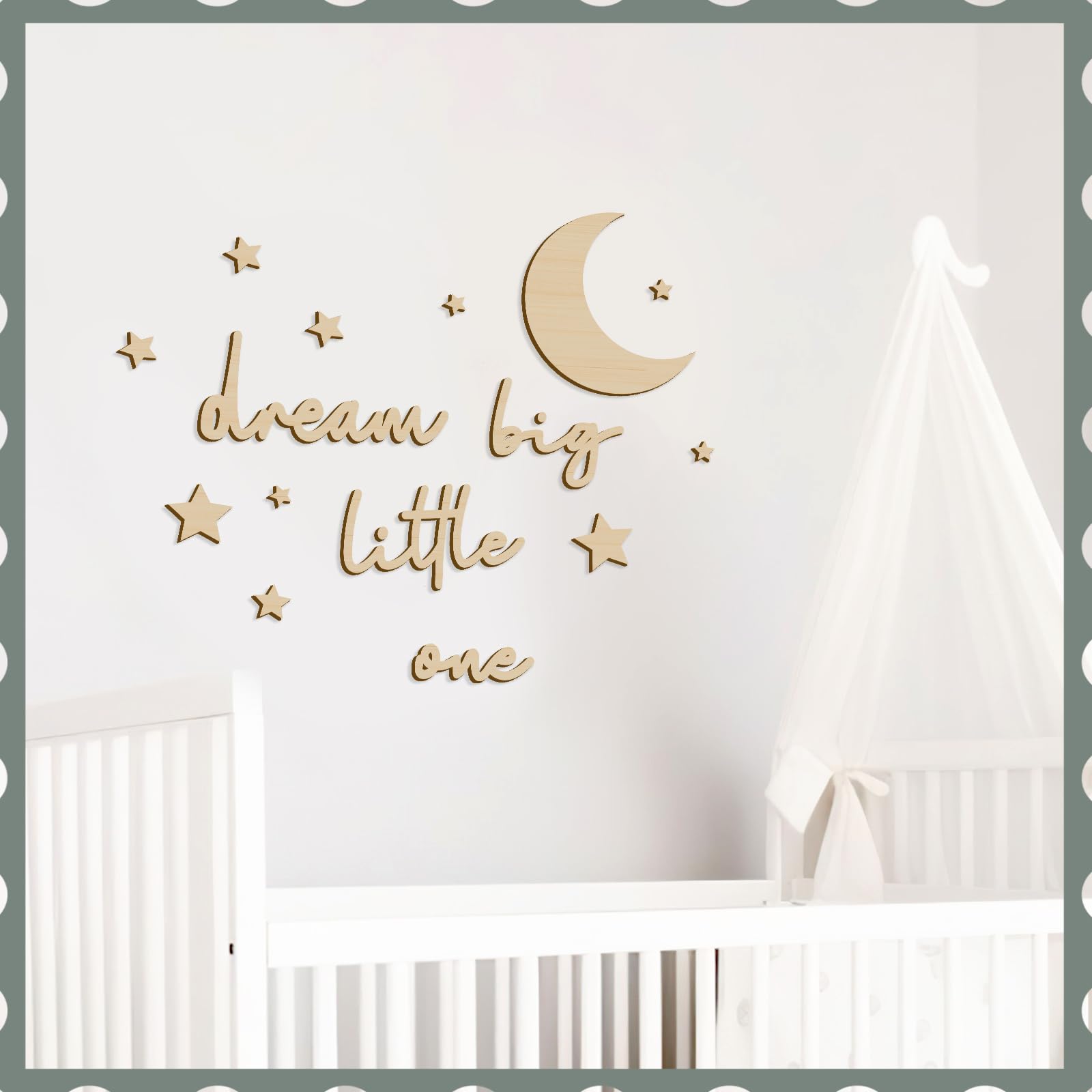 Briwooody star large 8.5 cm provides bold accents in a kid's room