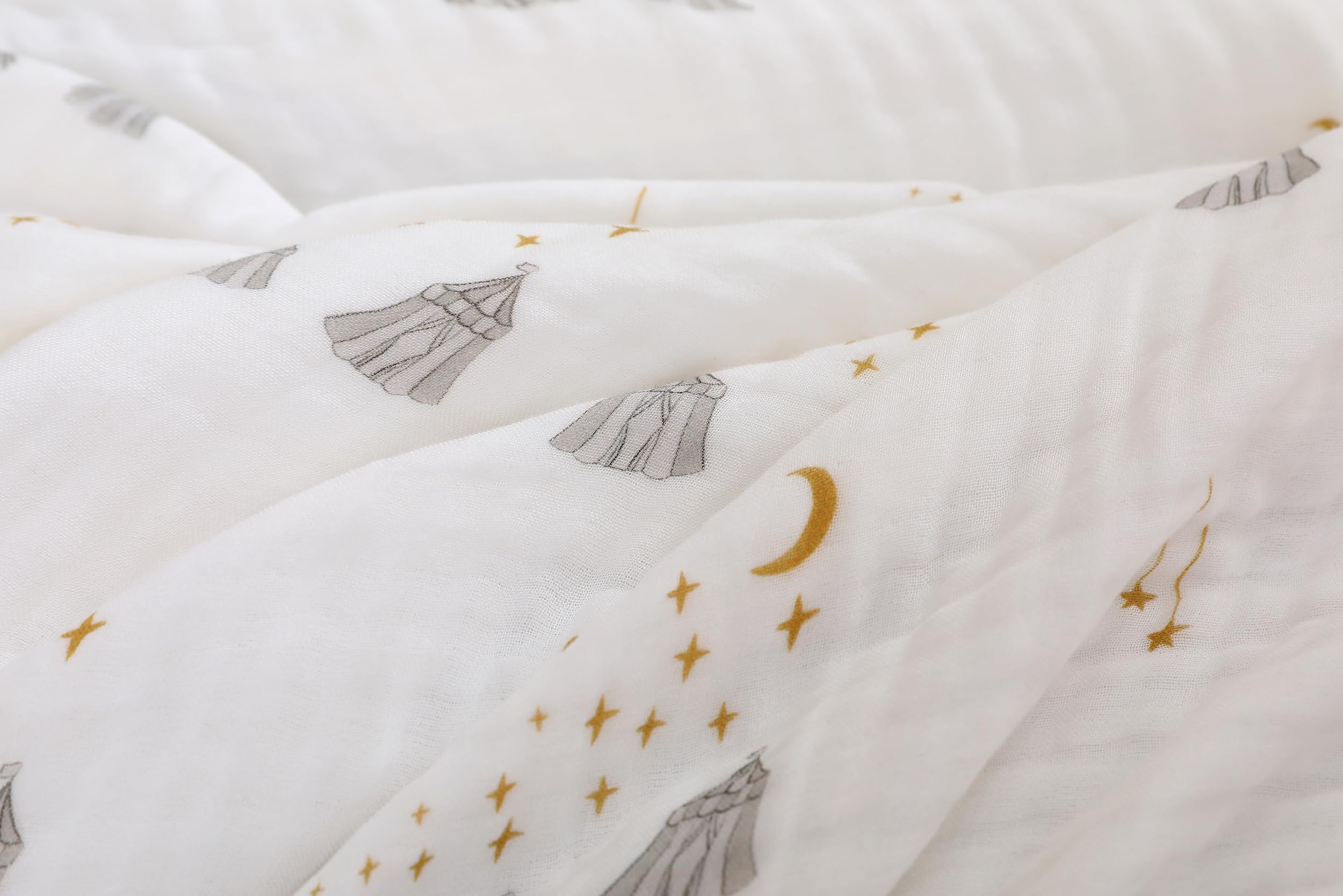 Brnabiou baby blanket 6-layer cotton, soft skin-friendly fabric for sensitive skin.