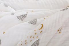 Brnabiou baby blanket 6-layer cotton, soft skin-friendly fabric for sensitive skin.