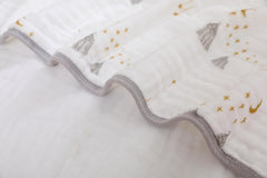 Brnabiou cotton muslin blanket, breathable and machine-washable for easy care.