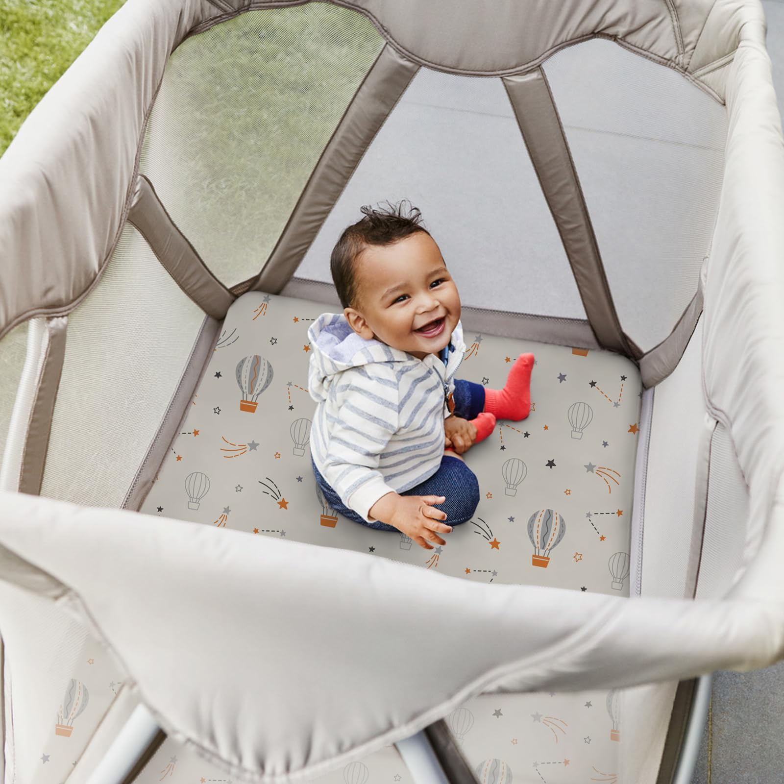 BROLEX Ultra-soft fabric enhances baby comfort for nursery sleep.
