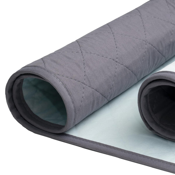 Brosive Hide Stains extra-large pad front view offering broad coverage for adults and pets.