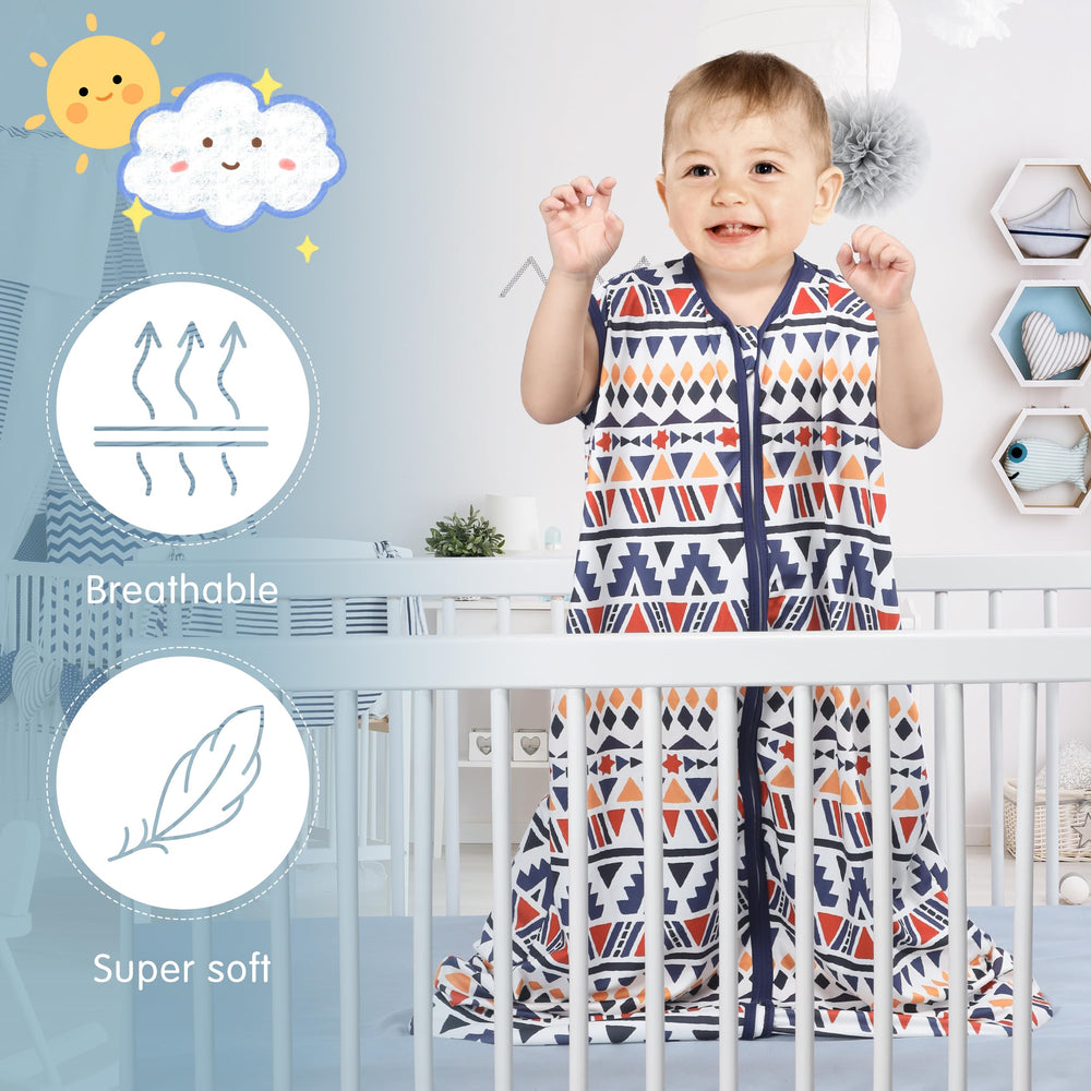 BSTOPPT two-way zipper closeup enables easy diaper changes.